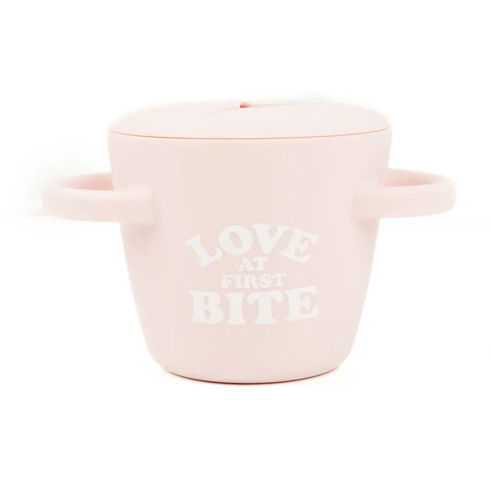 Happy Snacker | Love at First Bite