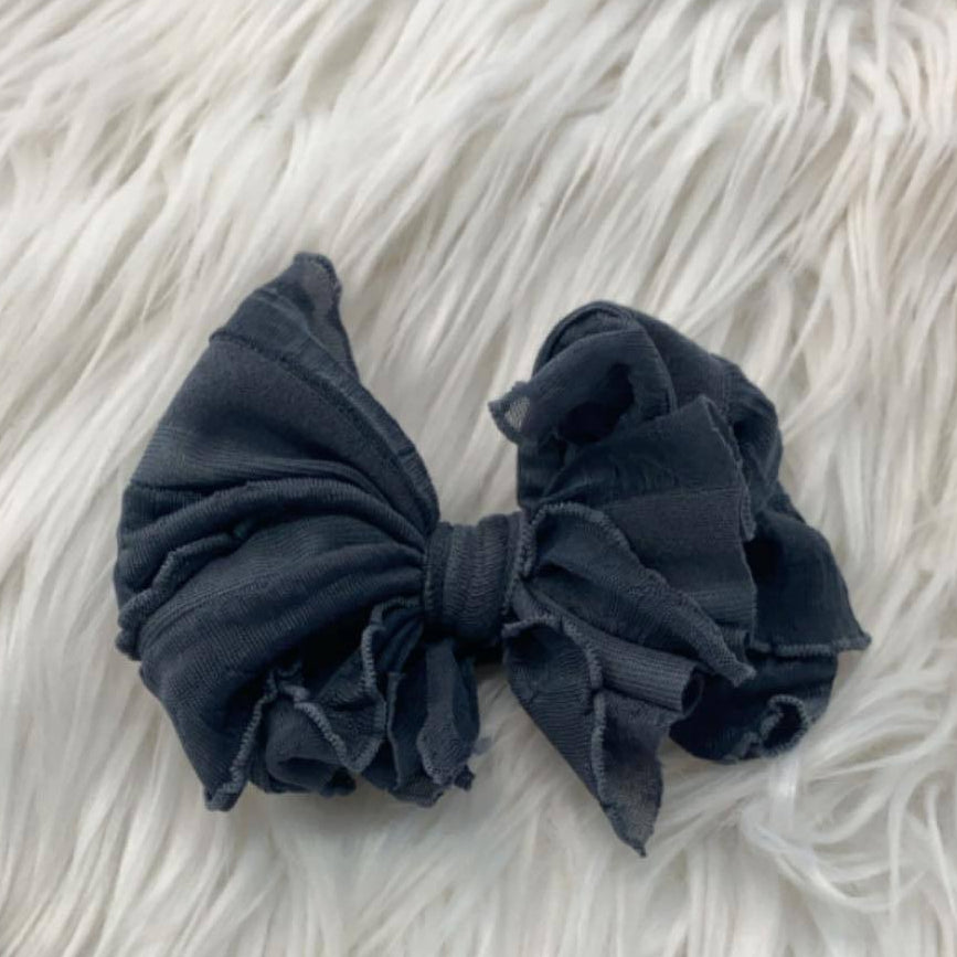 Messy Clip Dark Gray