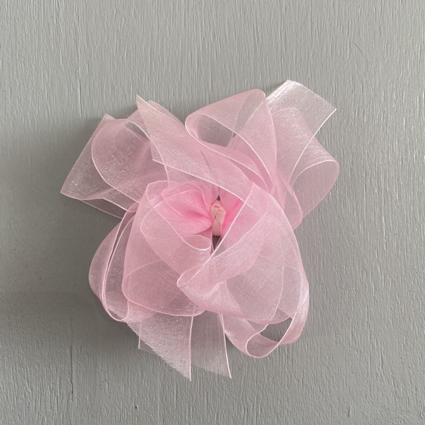 Sheer Bow, Large, Light Pink