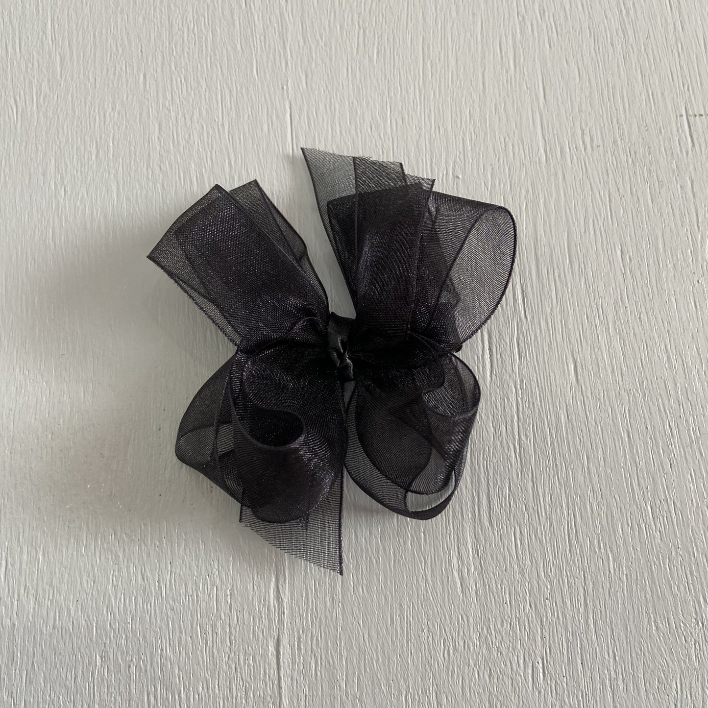Sheer Bow, Small, Black