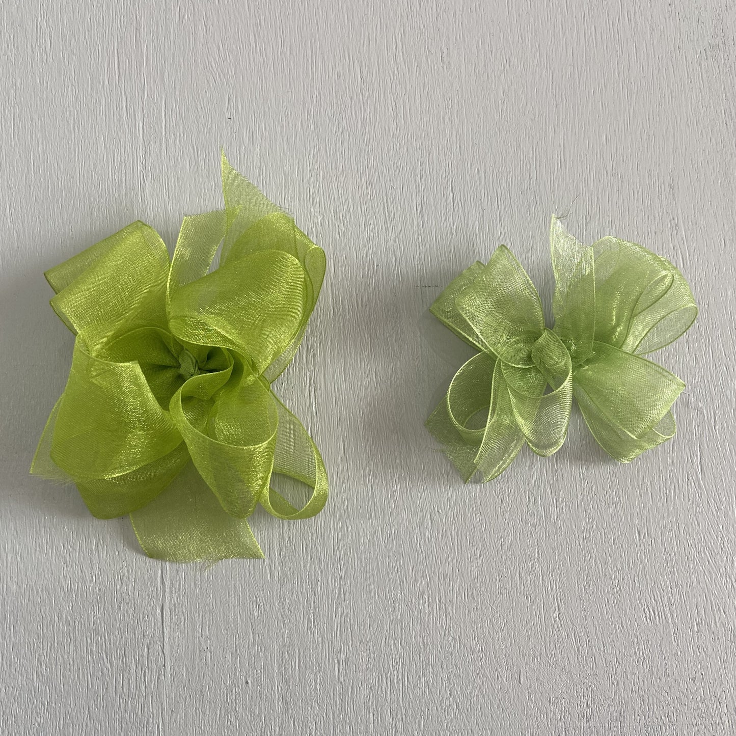 Sheer Bow, Small, Lemongrass