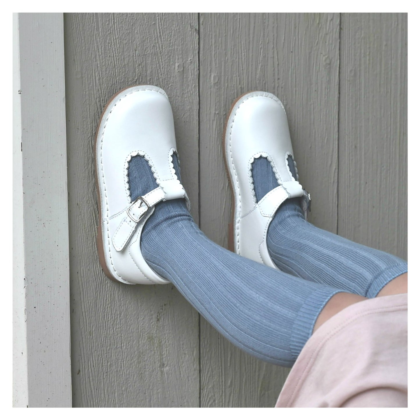 Selina Scalloped MJ | White