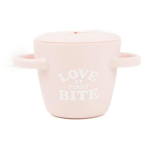 Happy Snacker | Love at First Bite